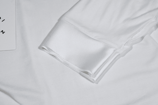 T-shirt barchetta maniche 3/4 con dettagli in raso