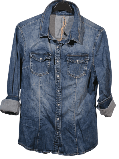 Camicia di jeans sciancrata