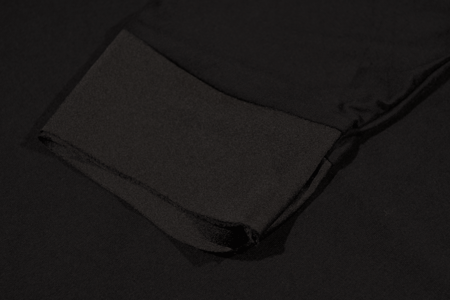 T-shirt barchetta maniche 3/4 con dettagli in raso
