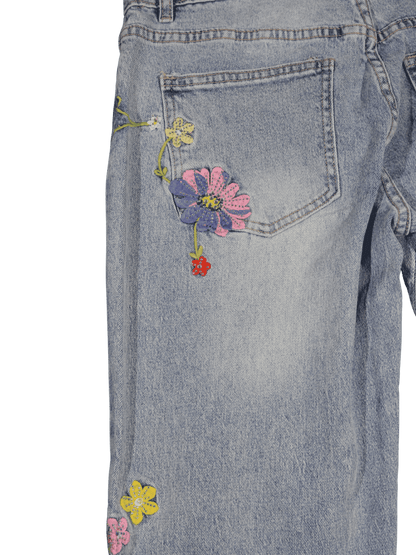Jeans margherite ricamate e Swaroski